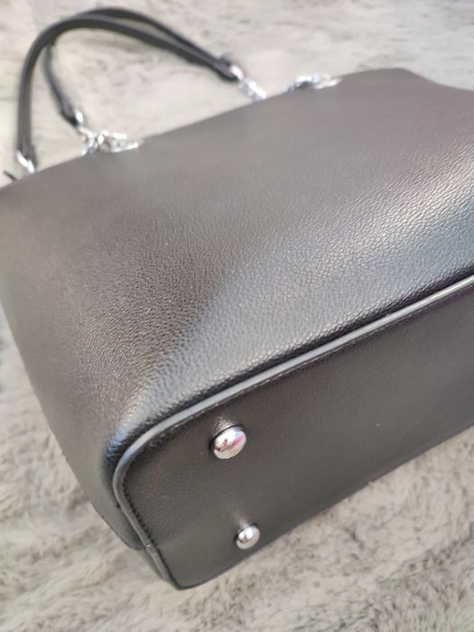 Carteira de ombro preta