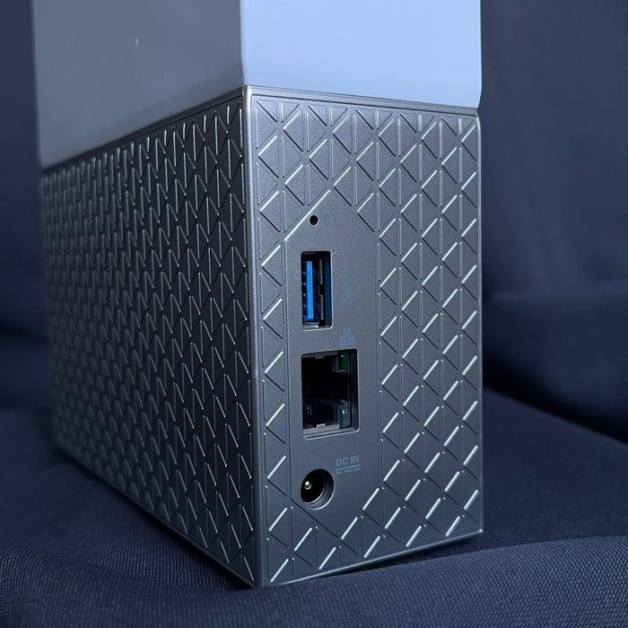 Мережеве сховище Western Digital My Cloud Home 4TB LAN USB 3.0 NAS