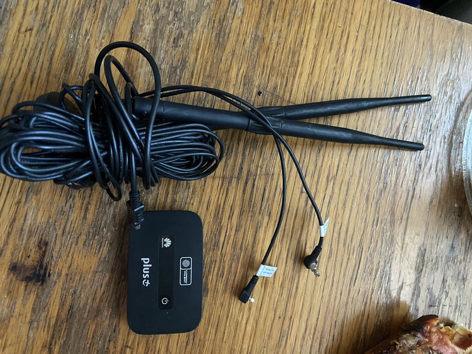 Wi-Fi роутер Huawei E5373