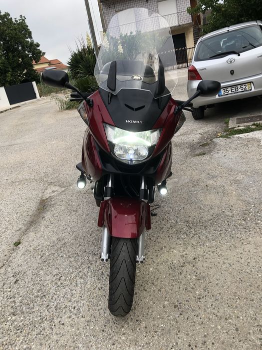 Vendo Honda NT 700
