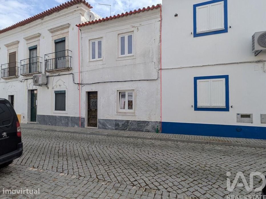 Casa / Villa T3 em Vimieiro de 143 m2