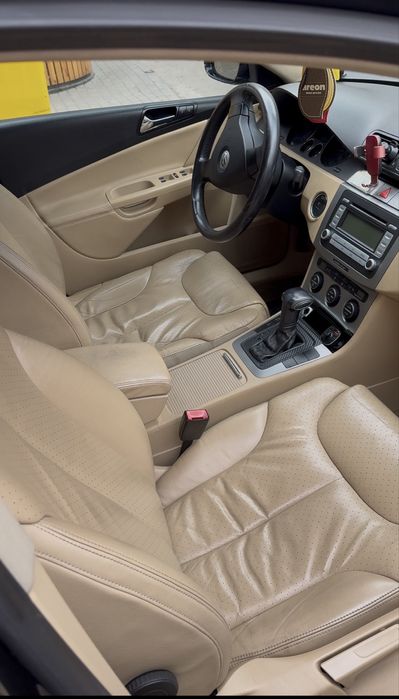 Пасат В6 2007 2,0 дизель, шкіряний салон