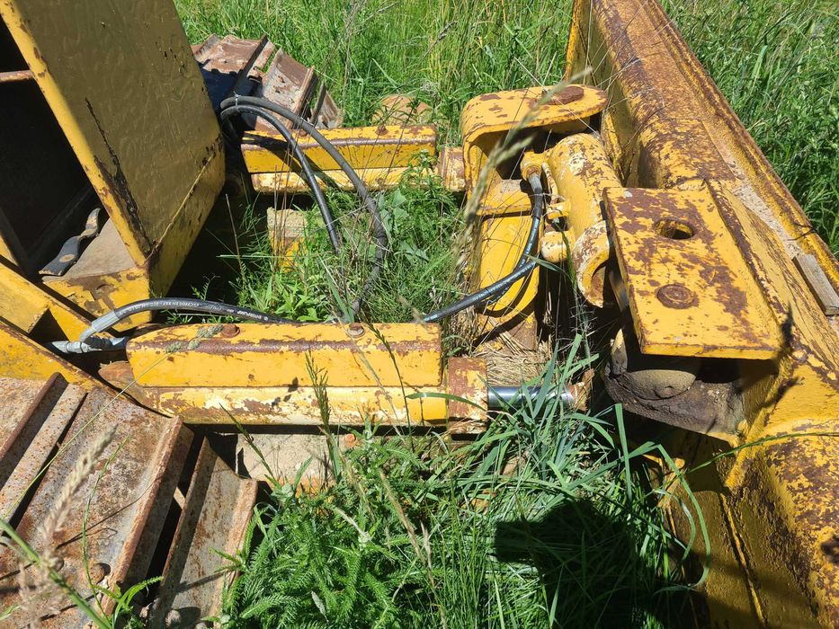 Spychacz, spycharka Det Jcb d3