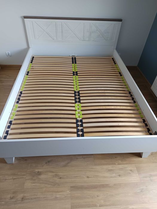 Łóżko ze stelażem 160x200 cm + szafki nocne (2 szt.) BRW Stockholm