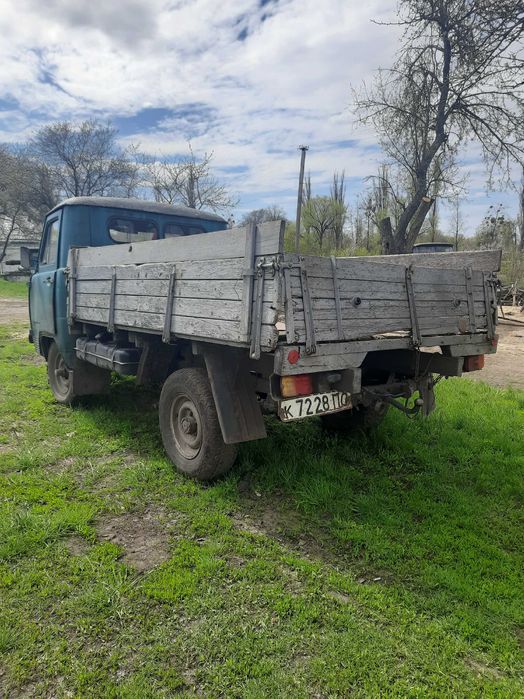 Продам бортовий УАЗ