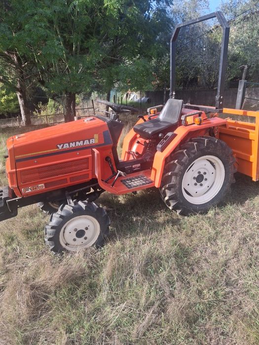 Trator Yanmar F15d