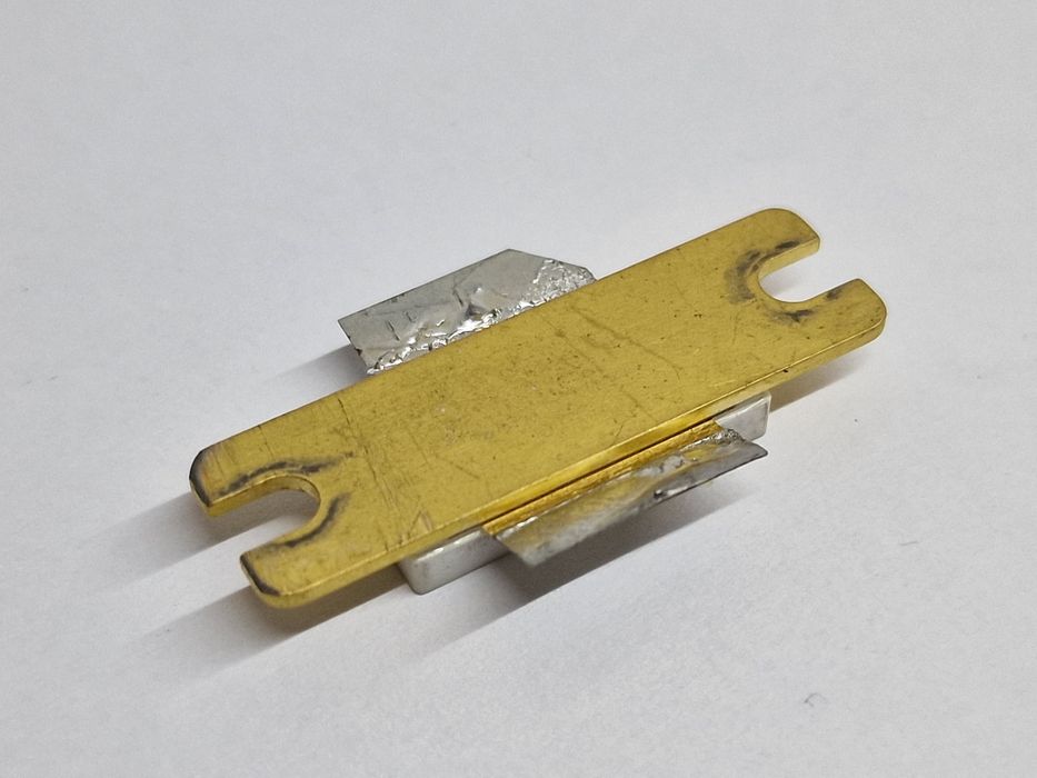 #186   Tranzystor MOSFET RF - BLF1820-90