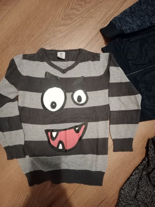 Zestaw ubrań dla chłopca 7 lat Bluza, kurtka, sweter