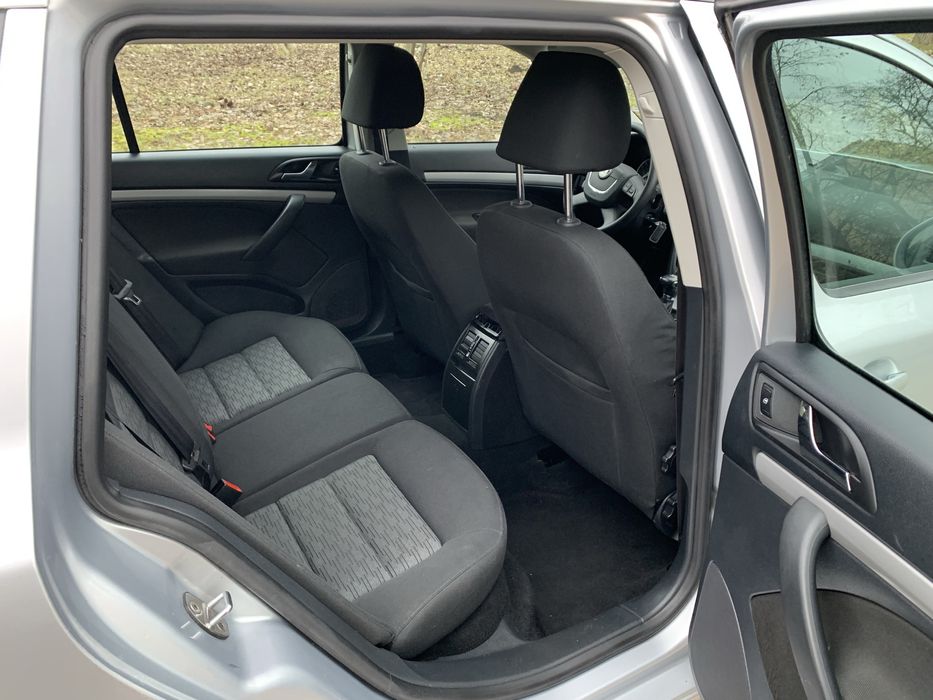 Шкода А 5 2.0 Дизель ,Автомат