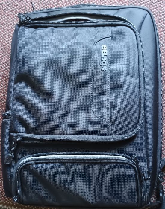 міцний чорний рюкзак для ноутбука eBags Professional Slim