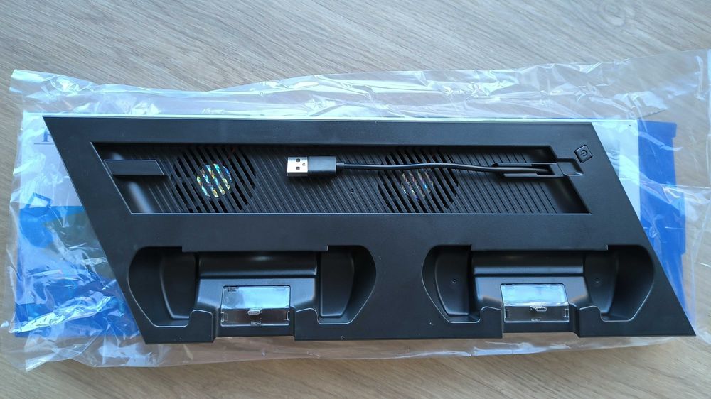 Base PlayStation Slim 4 with 2 Fans + 2 Controller Chargers64741168428673121