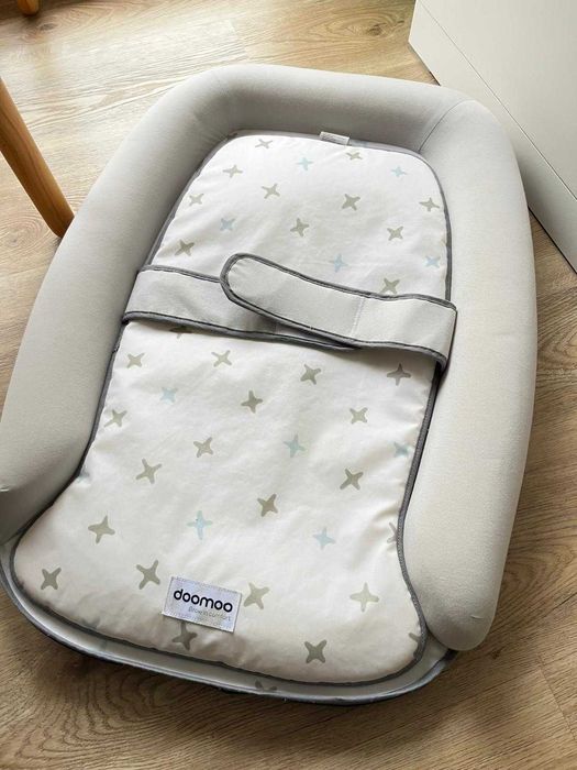 Doomoo Muda Fraldas bebé