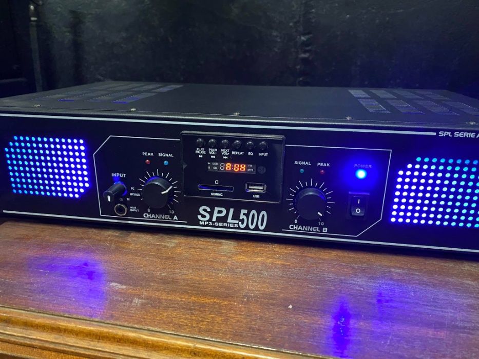 2 Passive Speakers and Amplifier64552970991491121