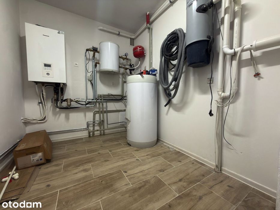 Dom Dom | działka 1618 m² | pompa ciepła | klimatyzacja | c. odkurzacz