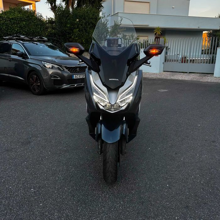 Honda Forza 300 ABS