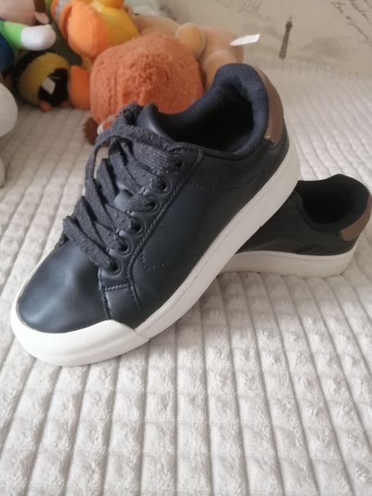 Кроссовки  Zara 32p...