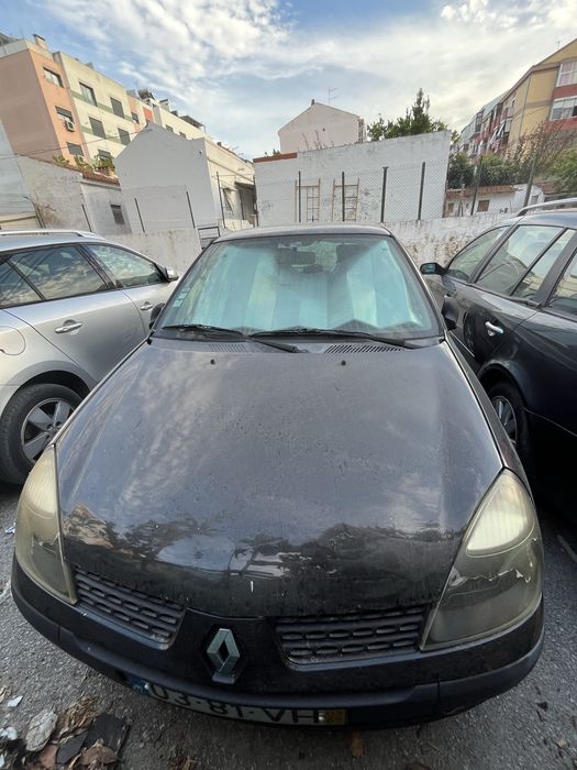 Renault Clio 1.2 55cv 199.000 km | Para Reparação ou Peças