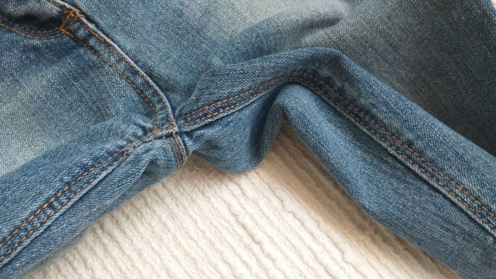 Spodnie jeansy rurki Primark r. 110-116