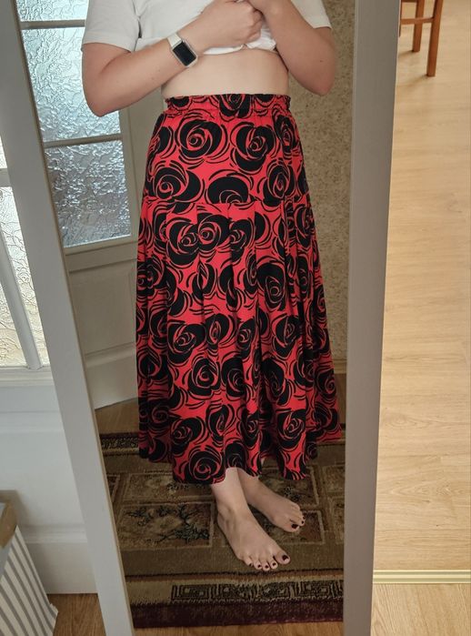 Spódnica midi w kwiaty