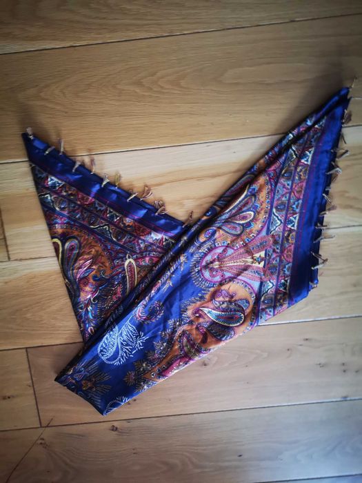 No name chusta granatowa 100x100 cm