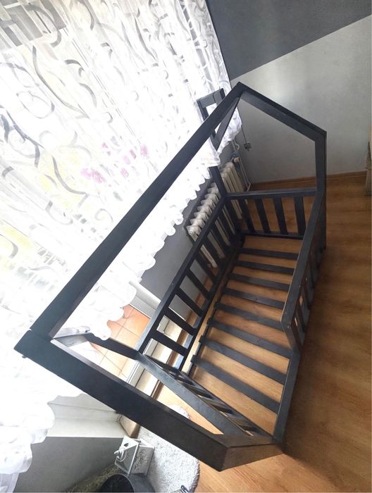 Lóżko dzieciece domek