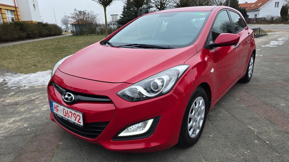 Hyundai I30 Hyundai i30 - 1.4 BENZYNA 100 KM 2013 rok - PERFEKCYJNY STAN !!!