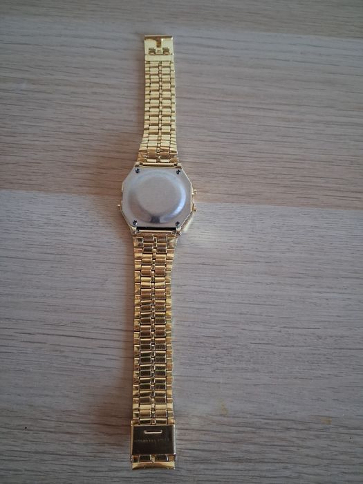 Relógios Novos (Pulseira em aço)