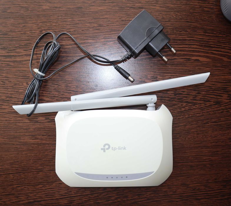 Продаеться модем – 
МАРШРУТИЗАТОР TP-LINK TL-WR840N