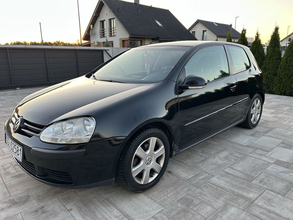 Volkswagen golf 5 doinwestowany