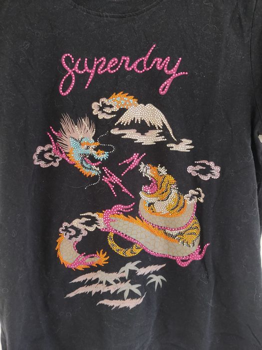 Футболка Superdry дракон и тигр