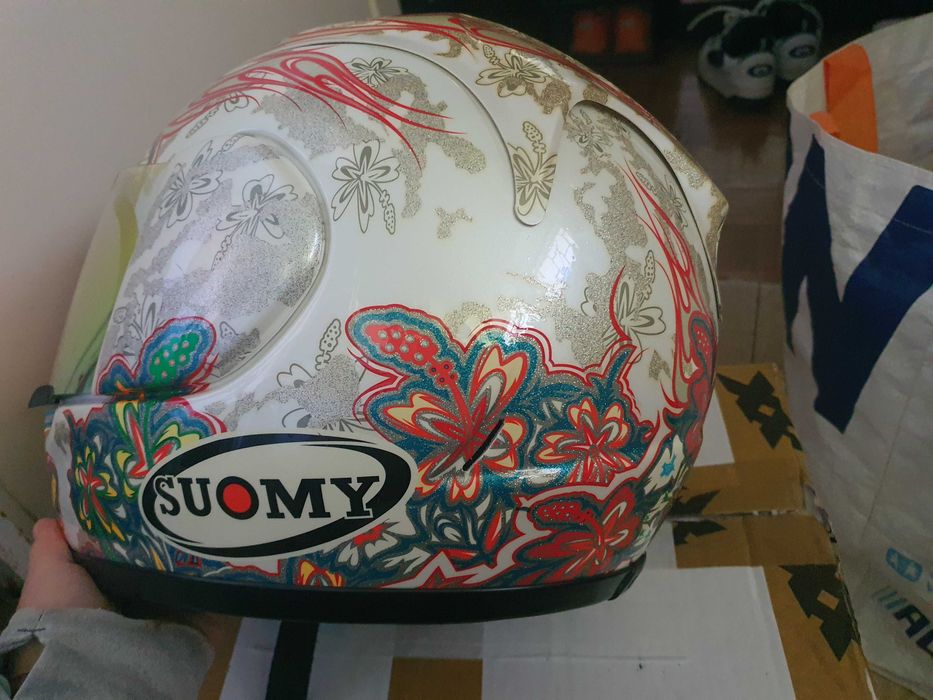 Lindo capacete mota flores Suomy tamanho XL