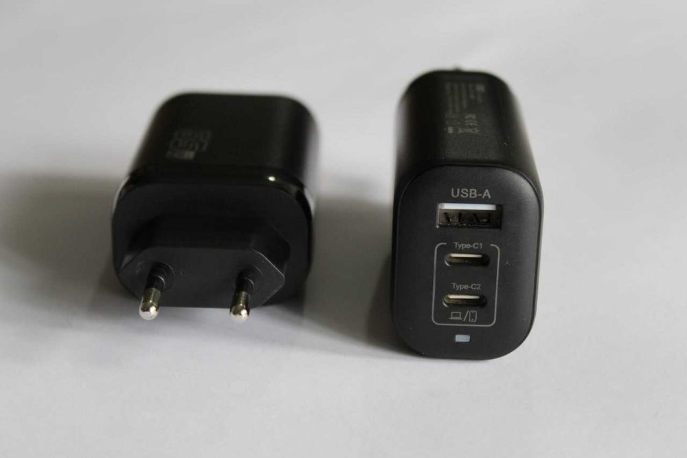 Зарядний пристрій блок живленя 20V 65W швидка зарядка смартфон ноутбук