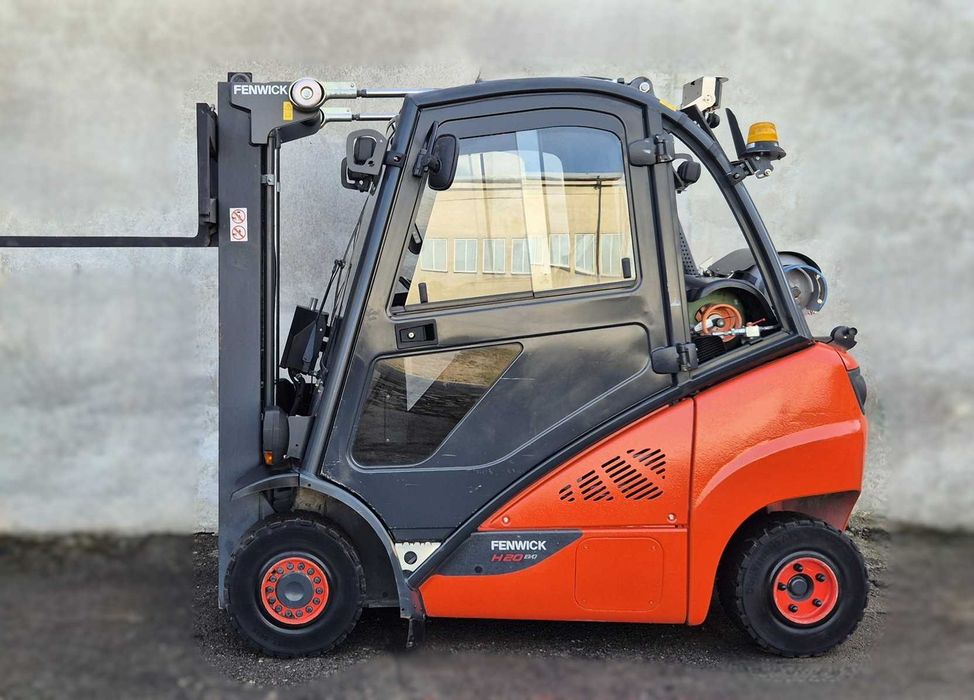 Linde H20-600 • wolny skok • KABINA • 4 sekcje • LEASING wózek H25