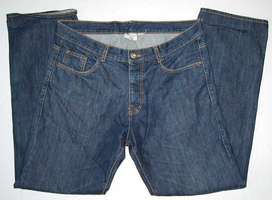 CAMARGUE 54 W38 L33 pas 100 jeansy męskie proste