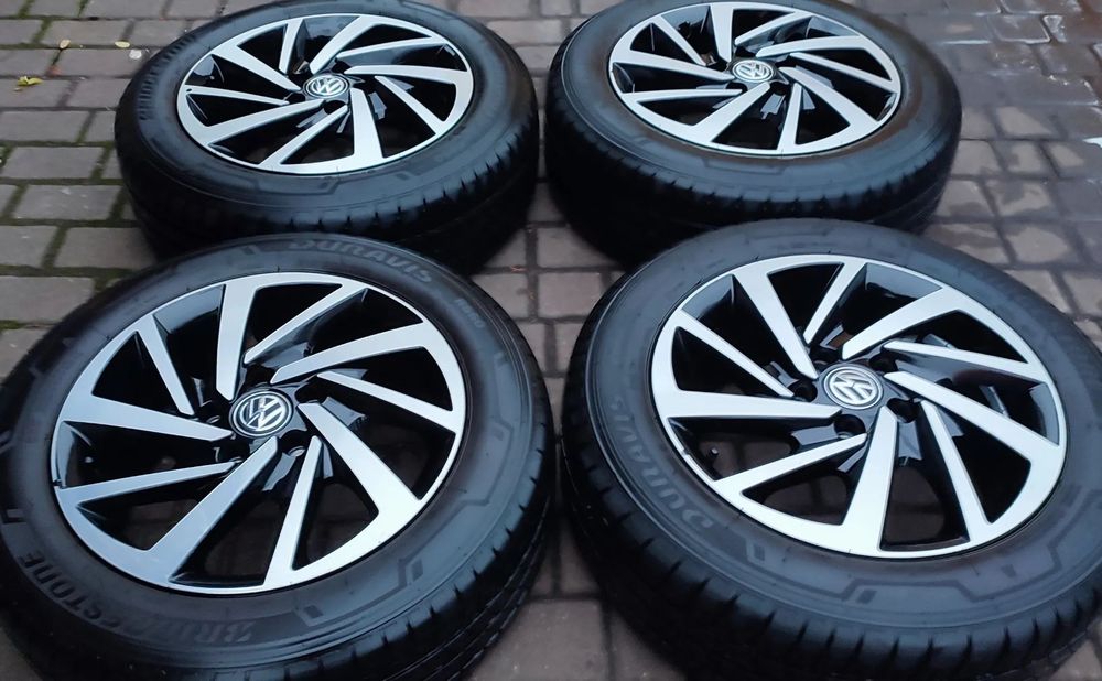 Koła Felgi Aluminiowe Oryg. Vw T6 T5 17 Cali 5x120 7Jx17 Et55 Bridgestone 215/60/17C Lato 2023r Bdb !!                                           Bridgestone 215/60/17C 2023r
