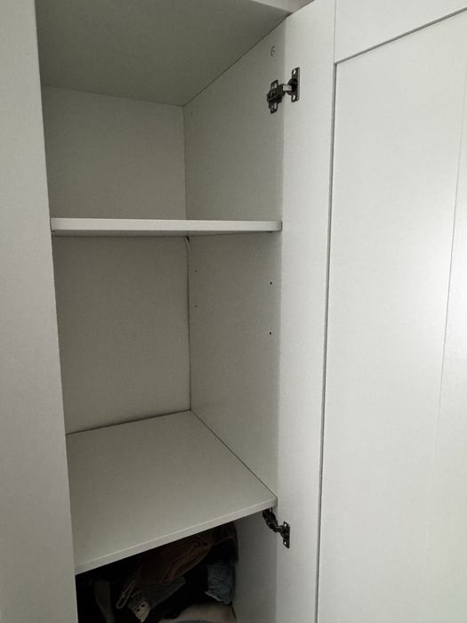 Roupeiro IKEA BRIMNES 3 portas com espelho