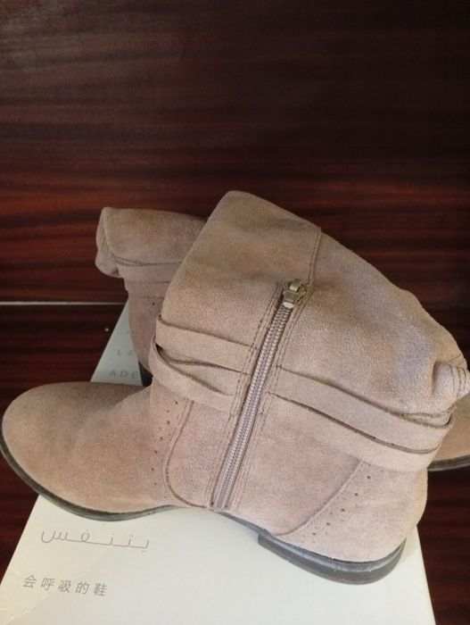 Botas em camurça n.37