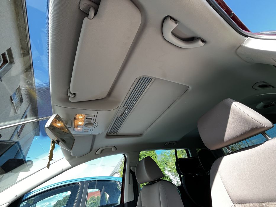 Vw Touran 2007 w ciaglym uzytkowaniu biksenon