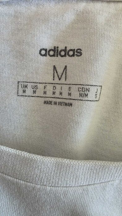Camisola (T-shirt) Adidas