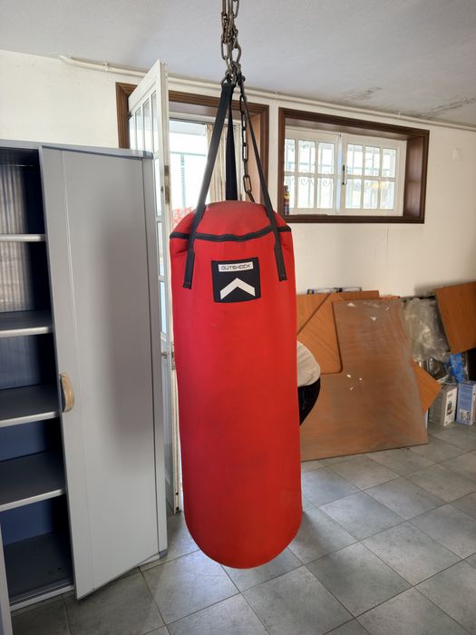 Saco de boxe em bom estado