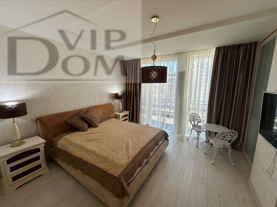 Apartment in Odesa, Vidrada - View 4