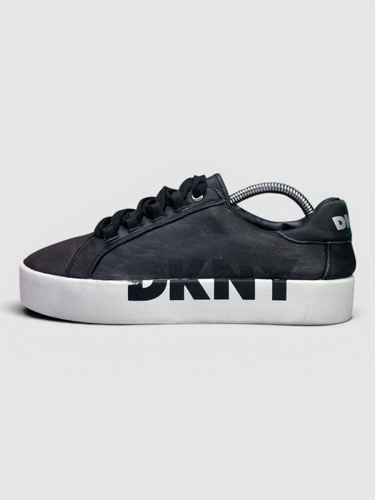 Buty Sportowe Dkny Leather Sneakers Czarny Biały Rozmiar 39