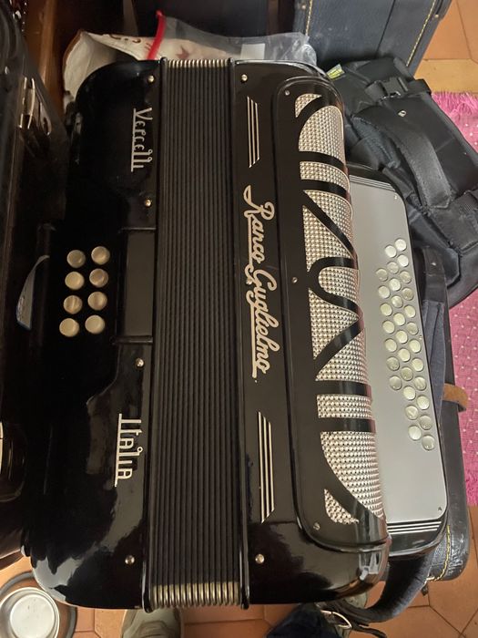 Vendo Concertina muito Rara