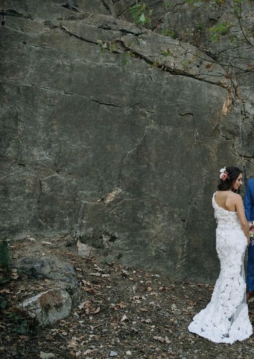 Весільна сукня ручної роботи (3D троянди)