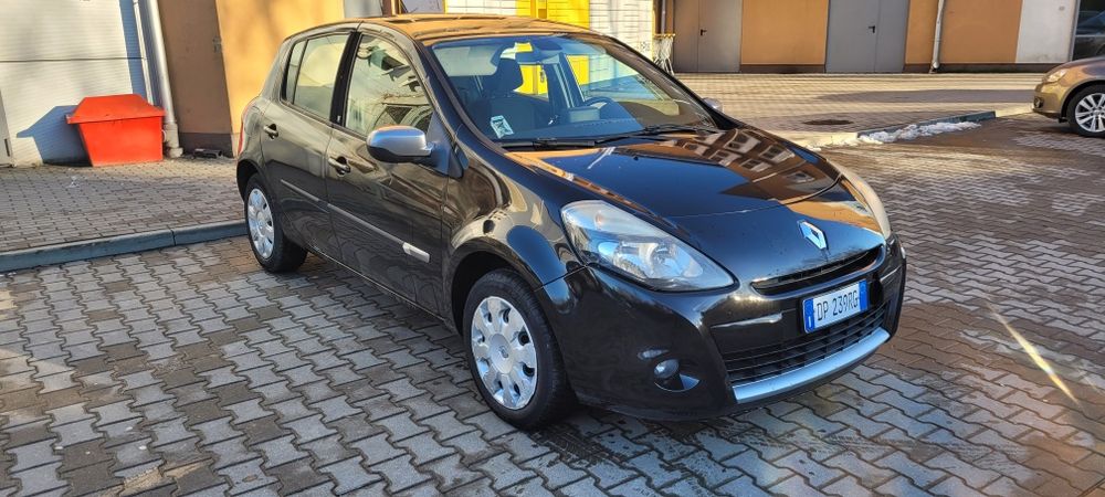 Renault Clio 2012 1.2 benzyna