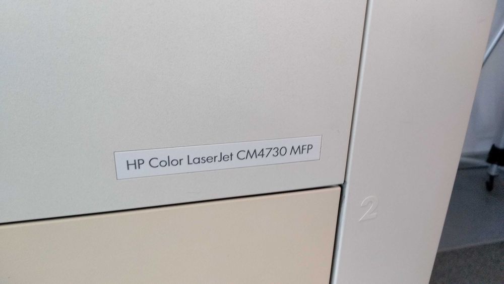 Impressora HP LaserJet 4730