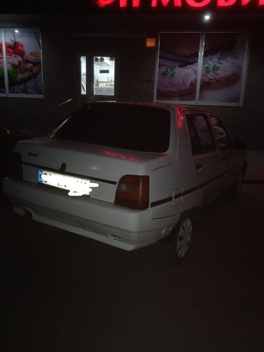 Продам славуту 2003 году