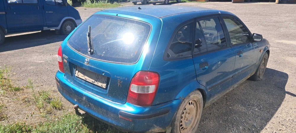 Автомобіль