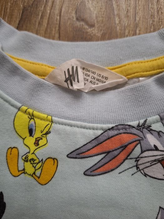 Bluza Looney Tunes królik Bugs Tweety Duffy Struś Pędziwiat H&M134/140