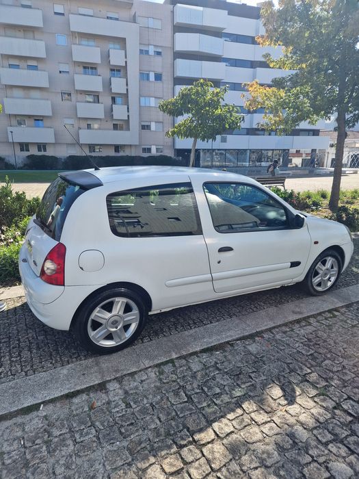 Clio 1.5 dci 2002 5 lugares